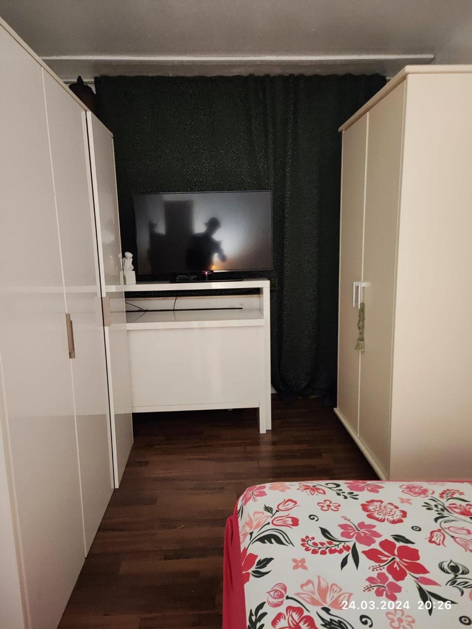 Altstadt Zimmer Dusseldorf Bagian luar foto